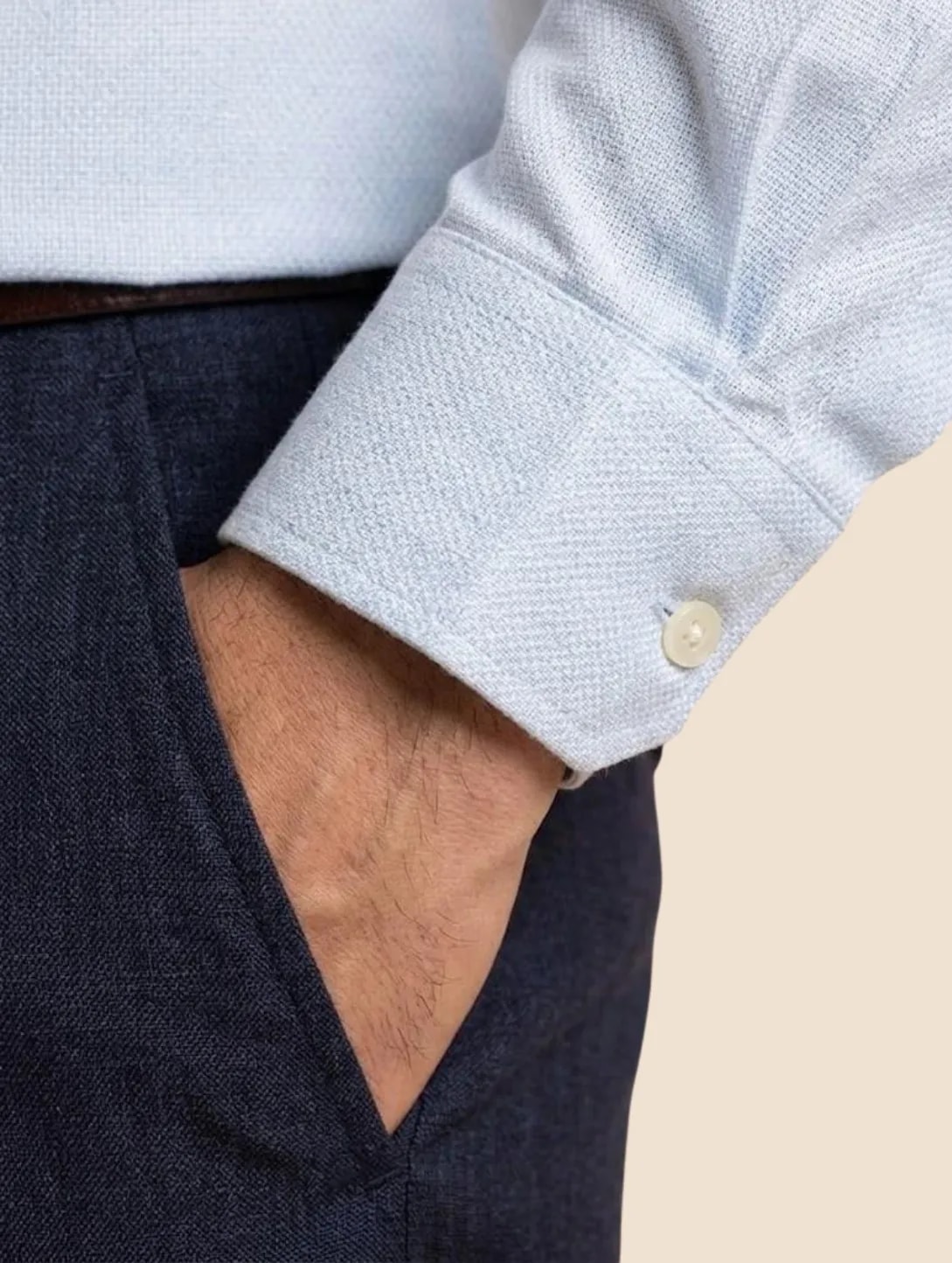 Cuff of the Heritage Cotton formal shirt